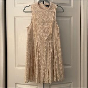 Cream Laced Dress (Sz Medium)